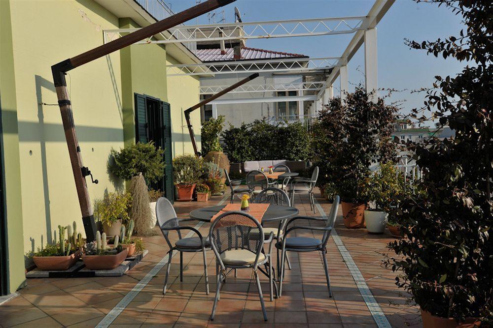 Hotel Montestella Salerno Dış mekan fotoğraf